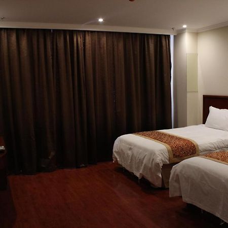 Greentree Alliance Wuxi Yixing Jinyizhong Road Chengbei Rt-Market Hotel Exterior foto